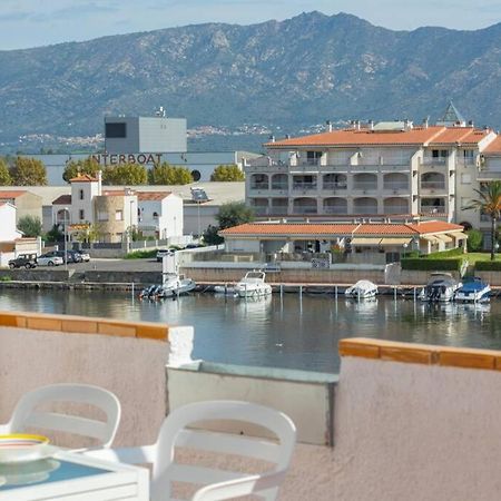 Flateli Empuriabrava Apartment Екстериор снимка