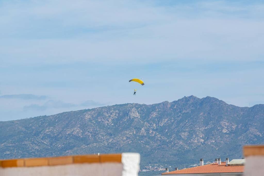 Flateli Empuriabrava Apartment Екстериор снимка
